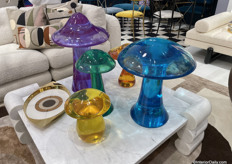 A trend of today spotted at Jonathan Adler: the mushroom trend. 