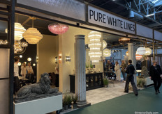 The brand Pure White Lines is originally from london, but also has a division in Antwerp for the European market. 