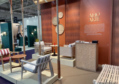 AmoArte is a pioneering brand based in Thailand, specialising in sustainable bamboo and palmwood furniture.